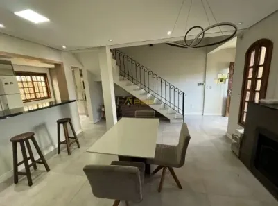 Sobrado com 3 Quartos à venda, 140m² no Nossa Senhora das Graças, Canoas