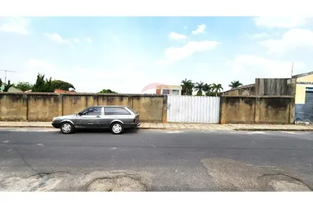 Terreno / Lote / Condomínio à venda, 737m² no Centro, Florestal