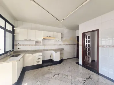 Apartamento com 3 Quartos à venda, 125m² no Centro, Divinópolis