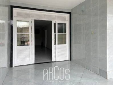 Casa com 3 Quartos à venda, 175m² no Siqueira Campos, Aracaju