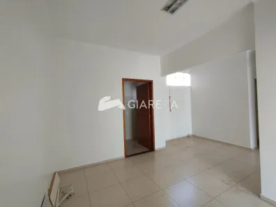 Conjunto Comercial / Sala para alugar, 36m² no Vila Industrial, Toledo