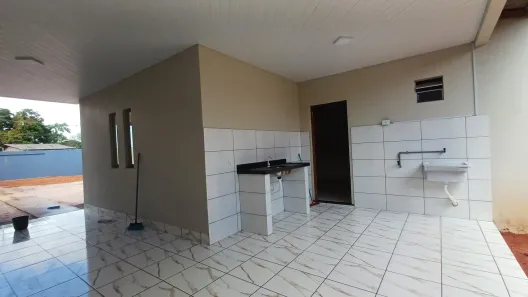 Casa com 3 Quartos para alugar, 300m² no Diamantino, Santarém