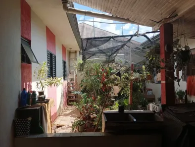 Prédio Inteiro com 5 Quartos à venda, 98m² no Parque das Grevíleas I parte, Maringá