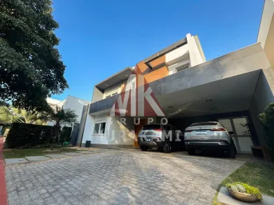 Casa de Condomínio com 3 Quartos à venda, 374m² no Conjunto Habitacional Inocente Vila Nova Júnior, Maringá