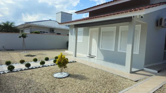 Casa com 3 Quartos à venda, 130m² no São Francisco, Santo Amaro da Imperatriz