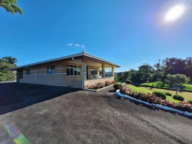 Fazenda / Sítio / Chácara com 3 Quartos à venda, 117m² no , Antonina