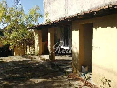 Casa Comercial com 4 Quartos para alugar, 244m² no Centro, Poá