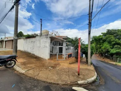 Prédio Inteiro com 3 Quartos para alugar, 199m² no Núcleo Residencial Silvio Vilari, São Carlos