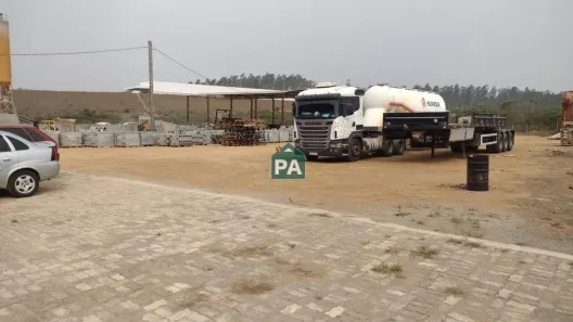 Galpão / Depósito / Armazém à venda, 200m² no Distrito Industrial, Poços de Caldas