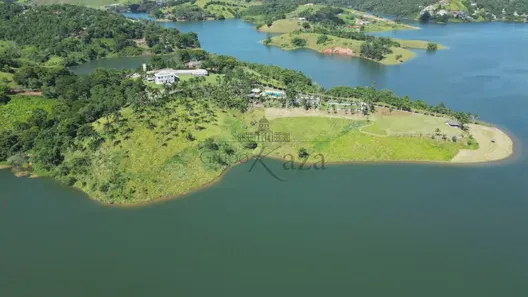 Sobrado com 7 Quartos à venda, 7000m² no , Igaratá