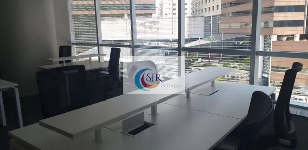 Conjunto Comercial / Sala para alugar, 275m² no Vila Olímpia, São Paulo