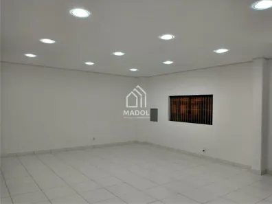 Loja / Salão / Ponto Comercial para alugar, 65m² no Centro, Ponta Grossa