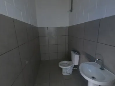 Galpão / Depósito / Armazém para alugar, 325m² no Planalto, Araçatuba
