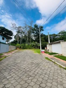 Casa com 2 Quartos para alugar, 72m² no Vila Floresta II, Criciúma