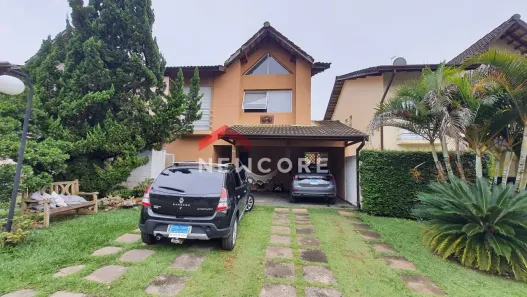 Casa de Condomínio com 3 Quartos à venda, 173m² no Jardim Colibri, Embu das Artes