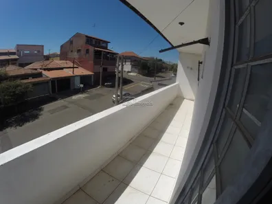 Sobrado com 3 Quartos à venda, 190m² no Parque São Miguel, Hortolândia