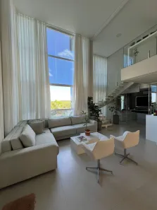 Casa de Condomínio com 5 Quartos para venda ou aluguel, 340m² no Alphaville (Abrantes), Camaçari