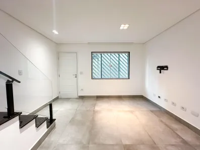 Casa de Condomínio com 2 Quartos para alugar, 100m² no Vila Guilhermina, São Paulo