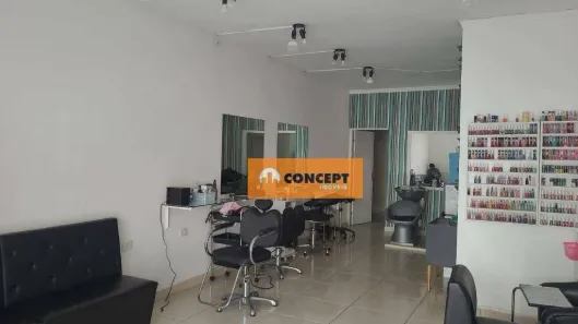 Loja / Salão / Ponto Comercial para alugar, 135m² no Centro, Suzano