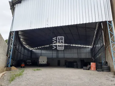 Galpão / Depósito / Armazém para venda ou aluguel, 585m² no Dom Bosco, Volta Redonda