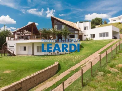 Casa de Condomínio com 5 Quartos para venda ou aluguel, 760m² no Jardim Primavera, Louveira