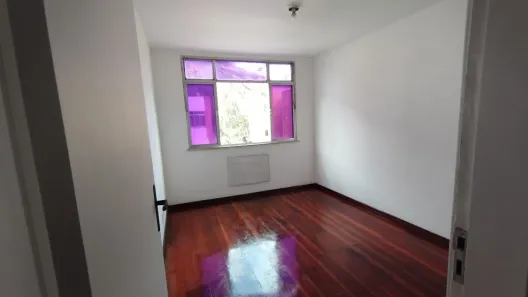 Apartamento com 3 Quartos para alugar, 70m² no Centro, São Gonçalo