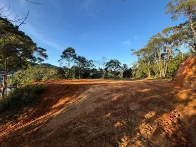Terreno / Lote / Condomínio à venda, 2140m² no Quitandinha, Petrópolis