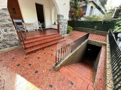 Casa com 4 Quartos à venda, 300m² no Ingá, Niterói