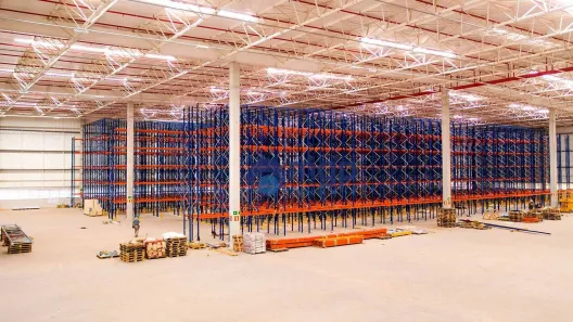 Galpão / Depósito / Armazém para alugar, 2022m² no Quitaúna, Osasco