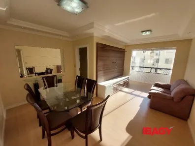 Casa com 2 Quartos para alugar, 69m² no Balneário, Florianópolis