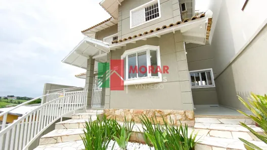 Sobrado com 3 Quartos à venda, 217m² no Santa Rosa, Vinhedo