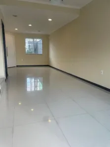 Sobrado com 3 Quartos à venda, 154m² no Costa e Silva, Joinville