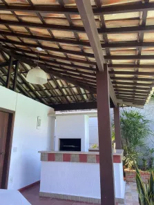 Casa de Condomínio com 3 Quartos para alugar, 390m² no Itaipu, Niterói
