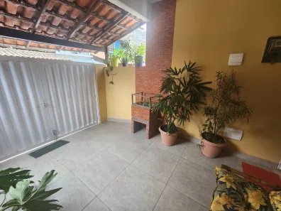 Casa de Condomínio com 2 Quartos à venda, 70m² no Ouro Verde, Nova Iguaçu