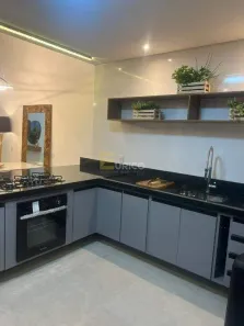 Casa de Condomínio com 3 Quartos para alugar, 170m² no Residencial Vila Victoria, Itupeva