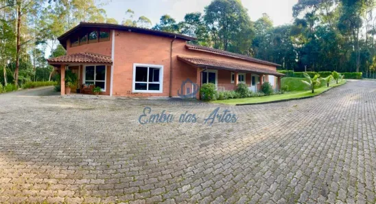 Fazenda / Sítio / Chácara com 4 Quartos para venda ou aluguel, 686m² no Jardim dos Ipês, Embu das Artes