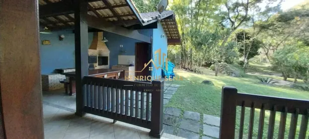 Fazenda / Sítio / Chácara com 2 Quartos à venda, 200m² no Centro, Macaé