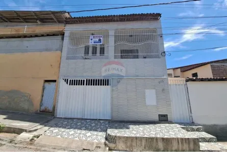 Casa com 4 Quartos à venda, 140m² no Pajuçara, Natal