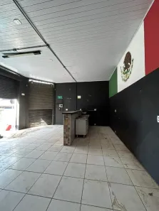 Loja / Salão / Ponto Comercial para alugar, 60m² no Centro, Marília