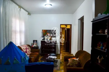 Terreno / Lote / Condomínio à venda, 325m² no Centro, Santa Maria