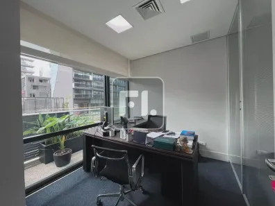 Conjunto Comercial / Sala para alugar, 145m² no Vila São Francisco (Zona Sul), São Paulo