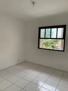 Casa Comercial com 2 Quartos para alugar, 125m² no Jardim Maria Rosa, Taboão da Serra
