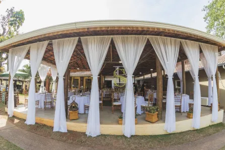 Fazenda / Sítio / Chácara com 3 Quartos à venda, 606m² no Jundiaizinho (Terra Preta), Mairiporã