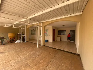 Sobrado com 3 Quartos para alugar, 293m² no Jardim Paulista, Araçatuba