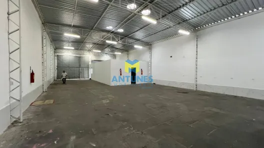 Galpão / Depósito / Armazém para alugar, 450m² no Ipsep, Recife