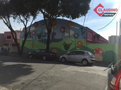 Galpão / Depósito / Armazém à venda, 680m² no Bosque da Saúde, São Paulo