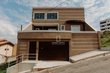 Sobrado com 4 Quartos à venda, 440m² no Terra Baixa, Araçariguama