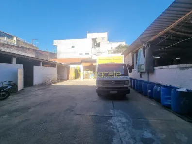 Galpão / Depósito / Armazém à venda, 245m² no São Roque, Aparecida