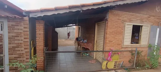 Casa de Condomínio com 2 Quartos à venda, 75m² no Centro, Caldas Novas