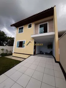 Sobrado com 3 Quartos à venda, 100m² no Santa Terezinha, Colombo
